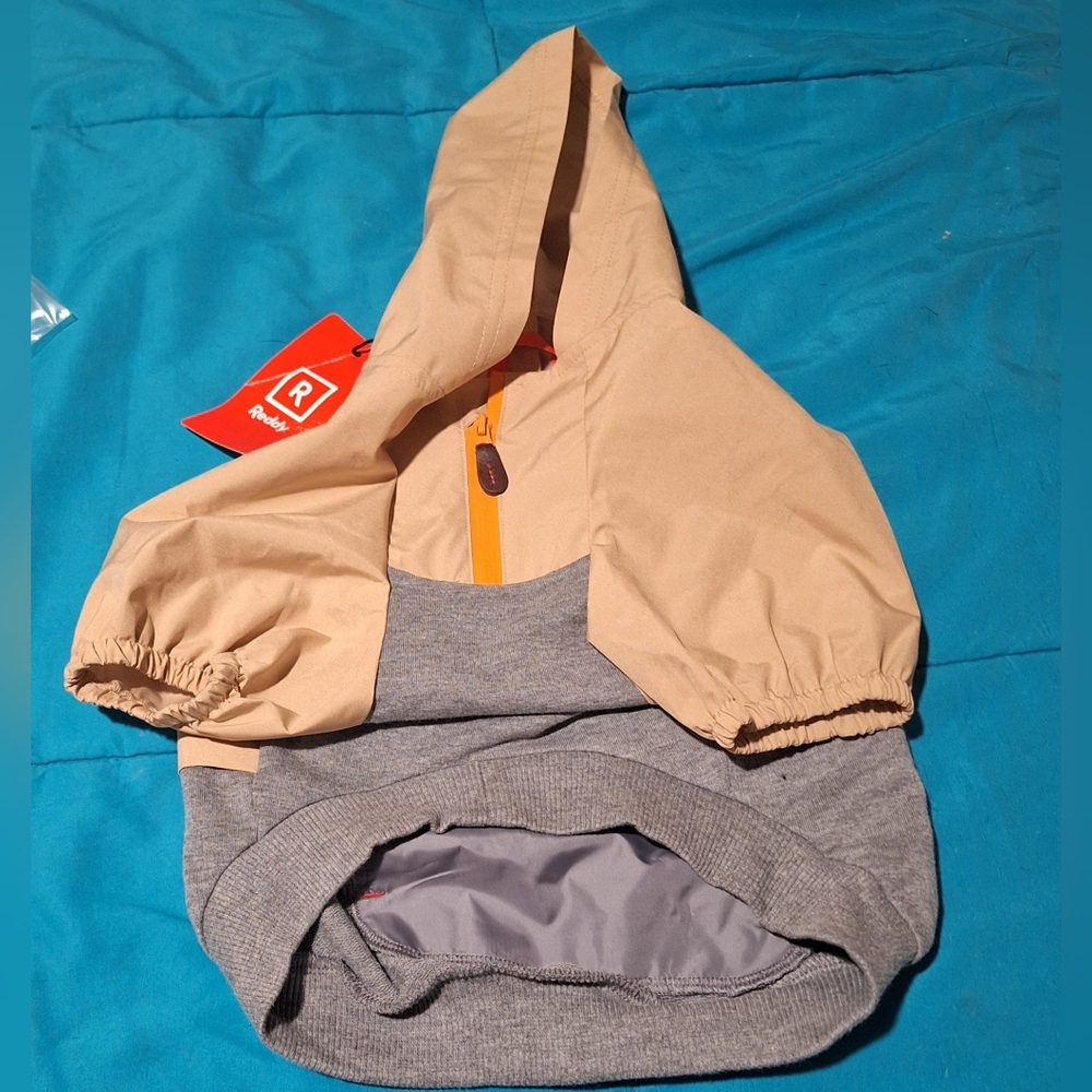 Tan and Gray Hooded Jacket Dog Hoodie M‎ Reddy